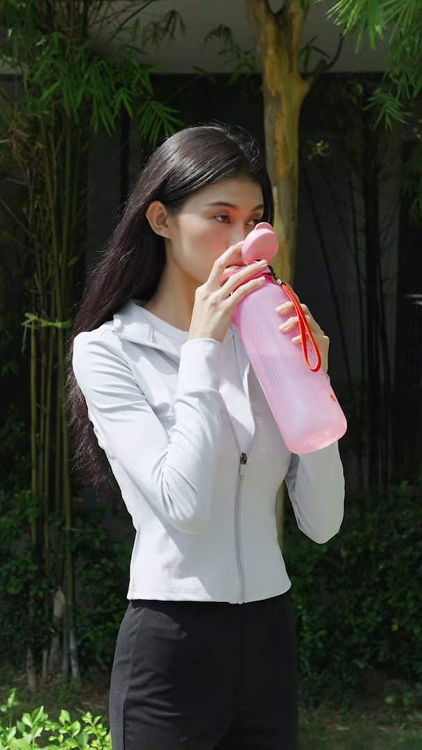When Your Goal This Year Is Drink More Water